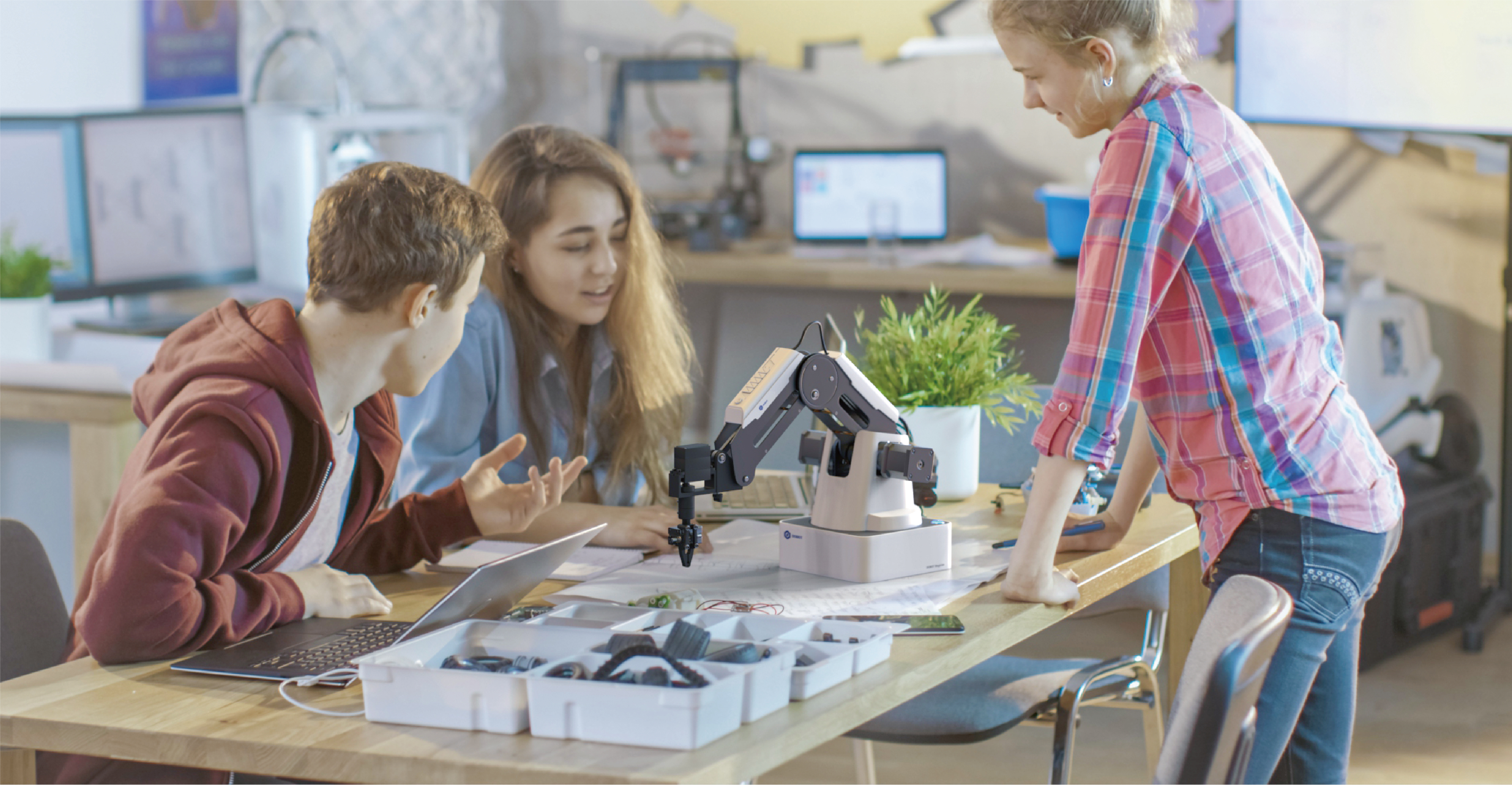 SDK Training - For Americas (Feb)